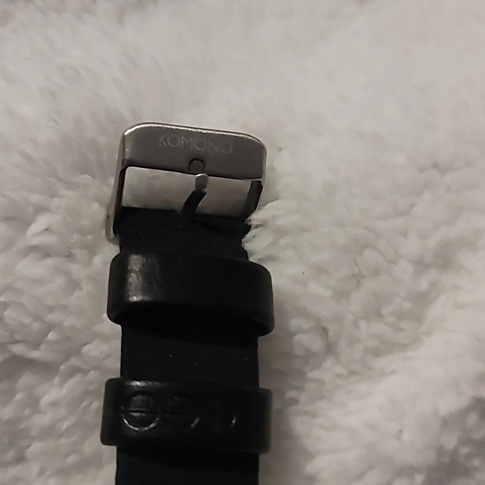 Komono The Winston Mens Minimalist Watch Green Face Camo Lthr Band Needs Battery